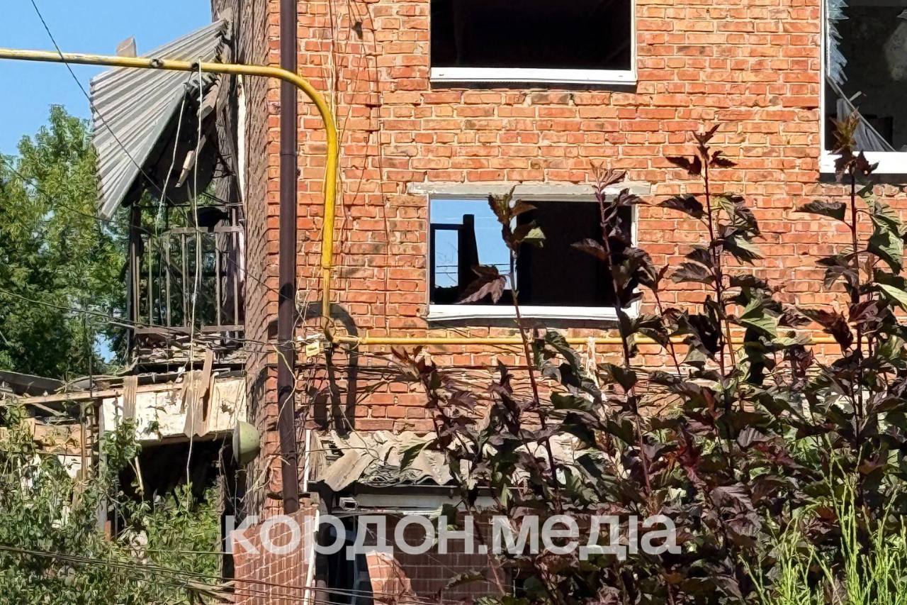 Пошкоджені магазини, СТО, адмінбудівлі: ще фото наслідків прильоту КАБів по Сумах
