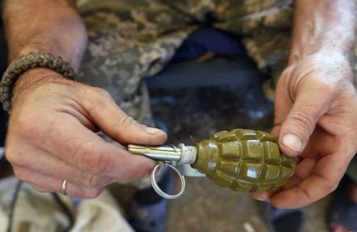 На Лановеччині військовий вивіз старосту села на кладовище та погрожував гранатою