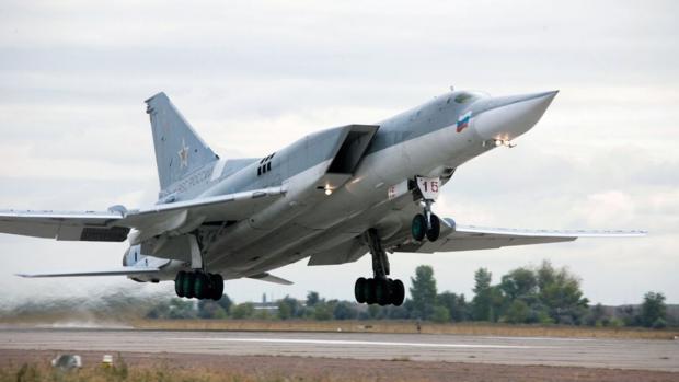 Для Кремля це значна втрата: Авіаексперт розповів, скільки в Росії лишилося Ту-22М3, після того, як один з них збила Україна