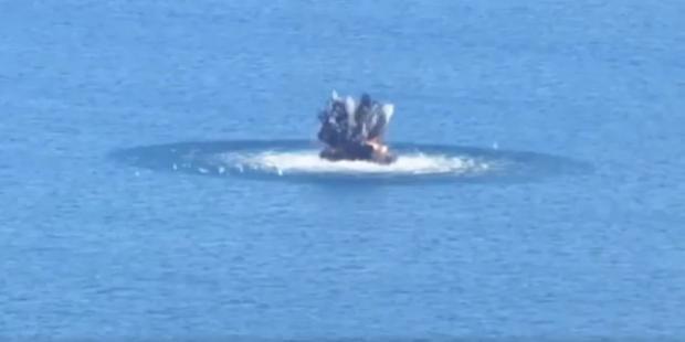 Мінімізували ризики для цивільного судноплавства: Українські ВМС знищили російський безекіпажний катер (відео)
