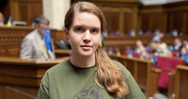 Генштаб неможливо перереформувати за чинного головкома: Безугла озвучила похмурий сценарій щодо війни в Україні