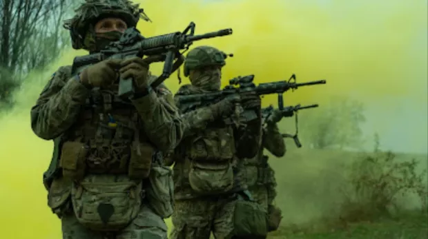 Сил спеціальних операцій України уразили в окупованому Криму поїзд з паливом та нафтобазу