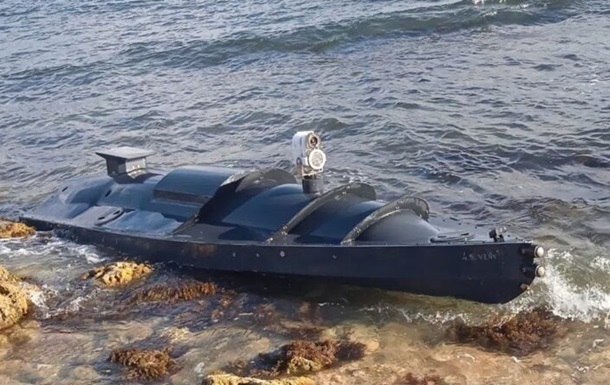 Наслідки атаки морських дронів на катери росії у Криму: Екіпаж стороживого судна ФСБ загинув у повному складі