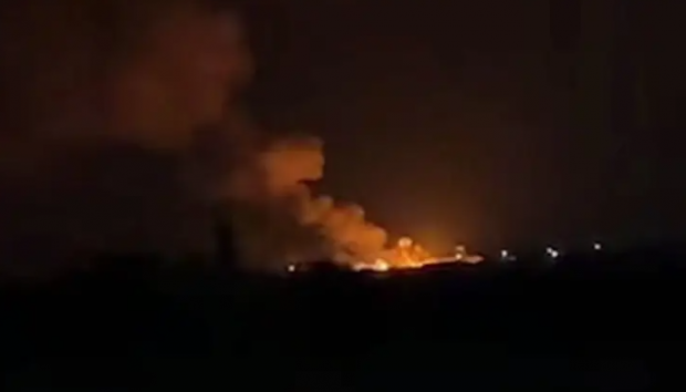 Шукайте, кому вигідно: В Азербайджані вибух на складі боєприпасів (відео)