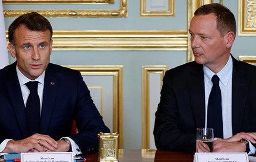 Керівник дипломатичної служби Макрона був у Москві на переговорах із помічником Путіна Ушаковим, — Reuters