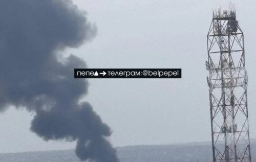 У російському Бєлгороді дрон влучив у підстанцію, спалахнула пожежа