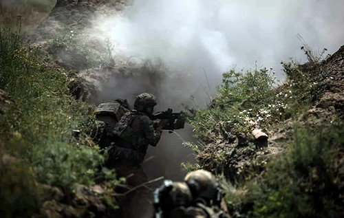 "На більшість позицій треба заходити пішки": військовий прокоментував логістику на Покровському напрямку