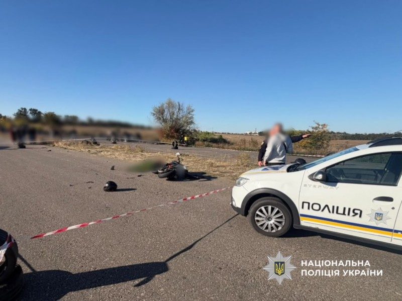 Під Одесою зіткнулися два мотоцикли: загинула дівчина