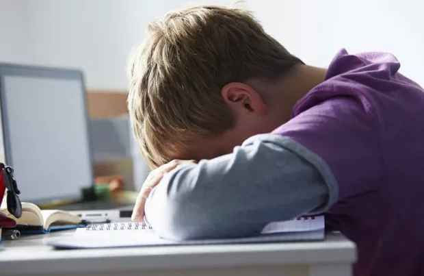 На Франківщині аферистка через Телеграм шантажувала школярів