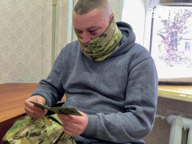 "Повалили на землю, один придушив ззаду...": Ветеран ЗСУ заявив, що його побили й пограбували представники ТЦК у Харкові (відео)