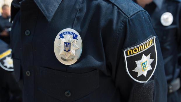 На Черкащині чоловік пропонував поліцейським гроші, аби його не везли в ТЦК: Ось чим все скінчилось