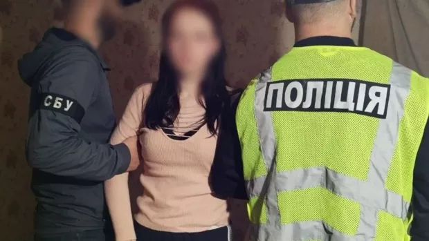 Шукала легкого заробітку: На Житомирщині 17-річну дівчину підозрюють в убивстві військового