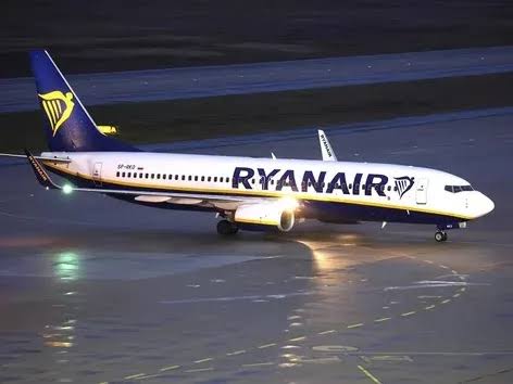 Жах на борту Ryanair: 36 пасажирів готують багатомільйонний позов