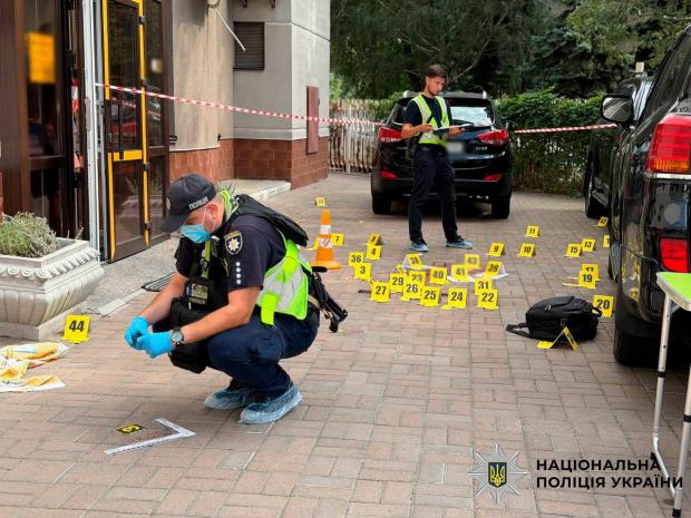 Нападник випустив понад 20 пуль: У Києві впритул розстріляли директора приватної клініки