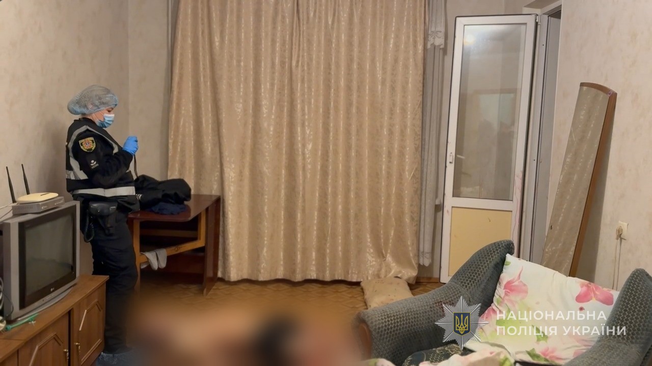 В Одесі 64-річний чоловік під час сварки вбив свого сина