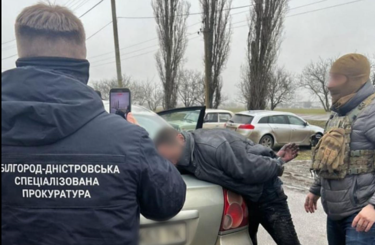 На Одещині військовослужбовець передавав спецслужбам рф дані про особовий склад військової частини та інженерні об’єкти