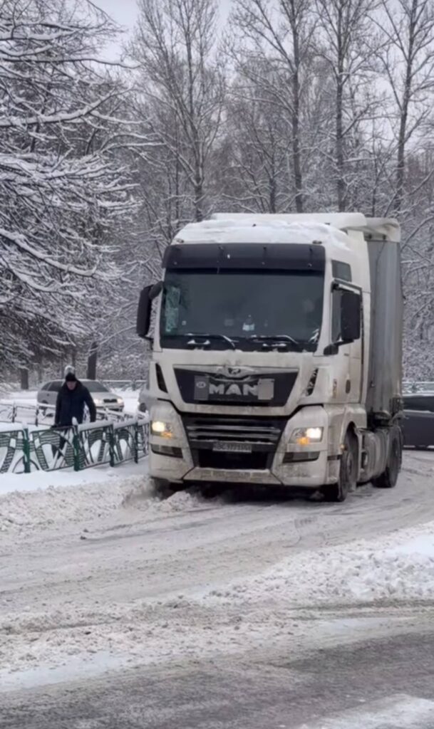 На Львівщині виник транспортний колапс