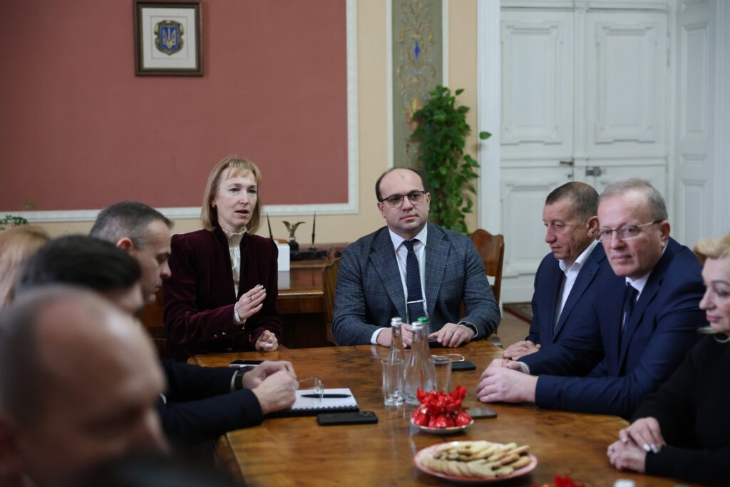 До Львова приїхав заступник міністра освіти (ФОТО)