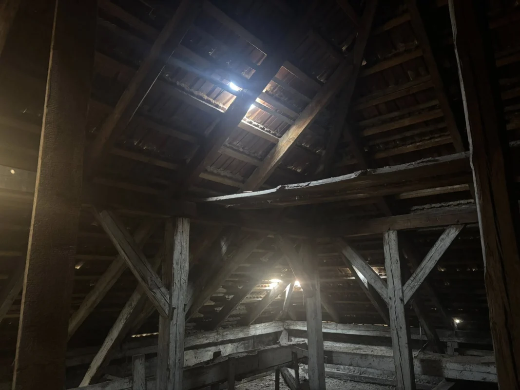 У Львові дрон пошкодив меморіал-музей «Тюрма на Лонцького»