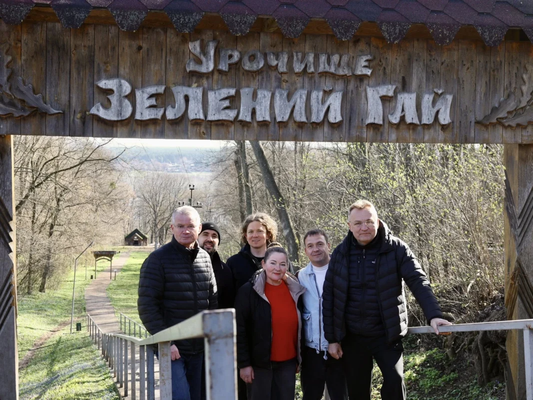 Садовий повіз на Схід улюбленого архітектора