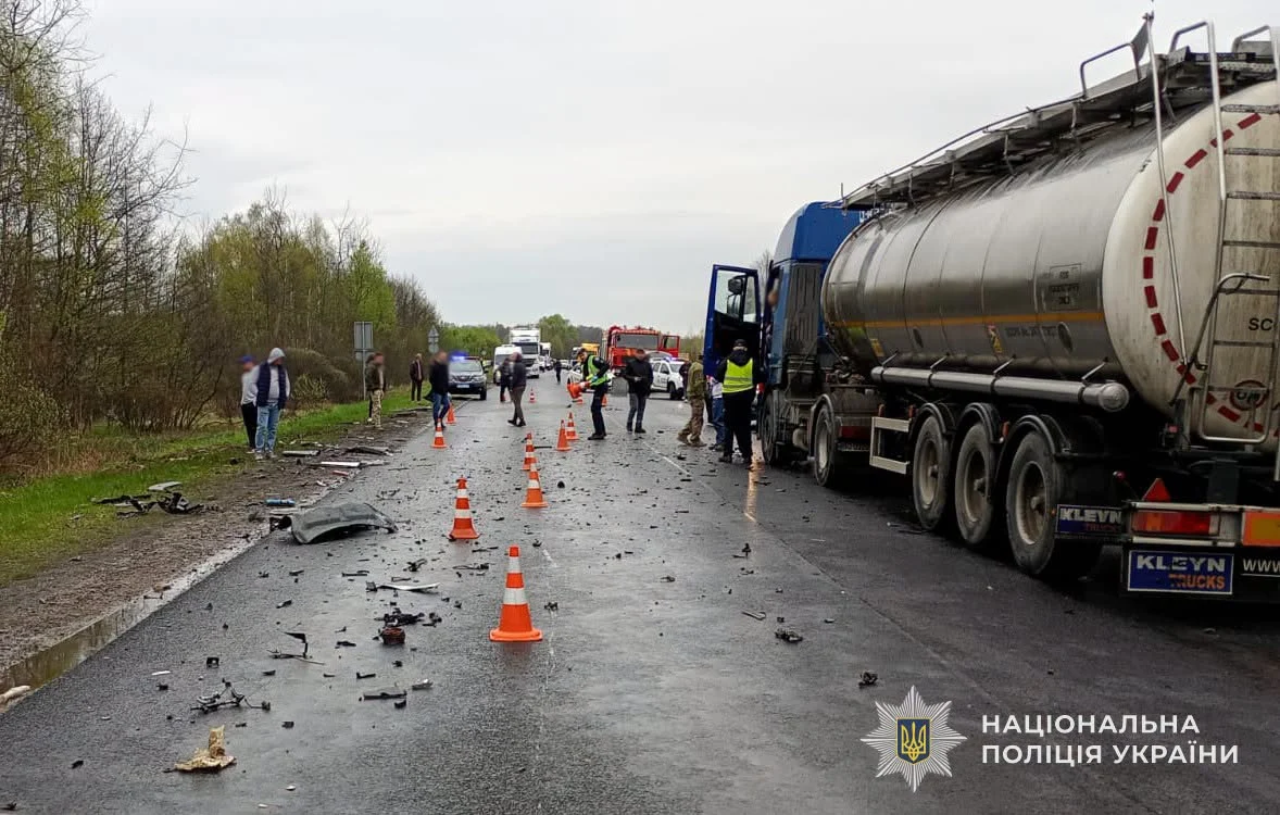 На Львівщині у аварії загинув чоловік (ФОТО)