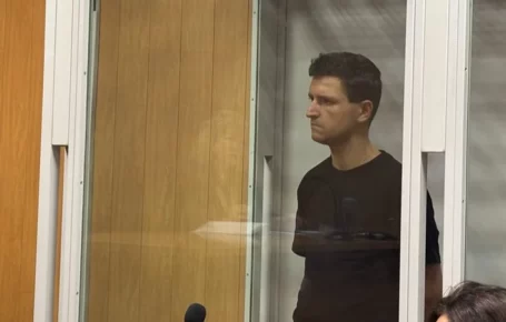 В Одесі заарештували підозрюваного у вбивстві семирічної дівчинки(фото,відео)