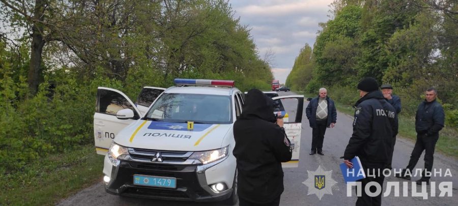 На Вінниччині невідомі розстріляли поліцейських і втекли