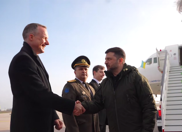 Зеленський прибув у Німеччину на зустріч із представниками США