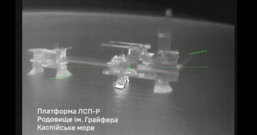 ССО показали кадри ураження бурових установок «Лукойлу» у РФ