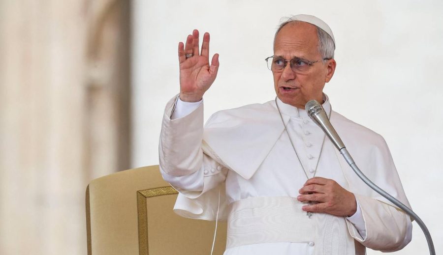 Папа Лев XIV закликав Росію припинити атаки на українську енергетику