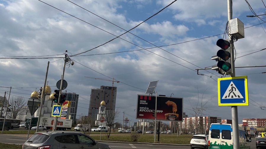 На Сихові модернізують світлофори: пріоритет отримають трамваї