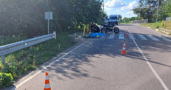 На Волині після зіткнення з відбійником загинув 24-річний пасажир мотоцикла