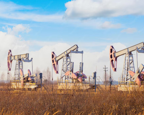 Нафта залишається в мінусі, Brent торгується близько $93,2 за барель