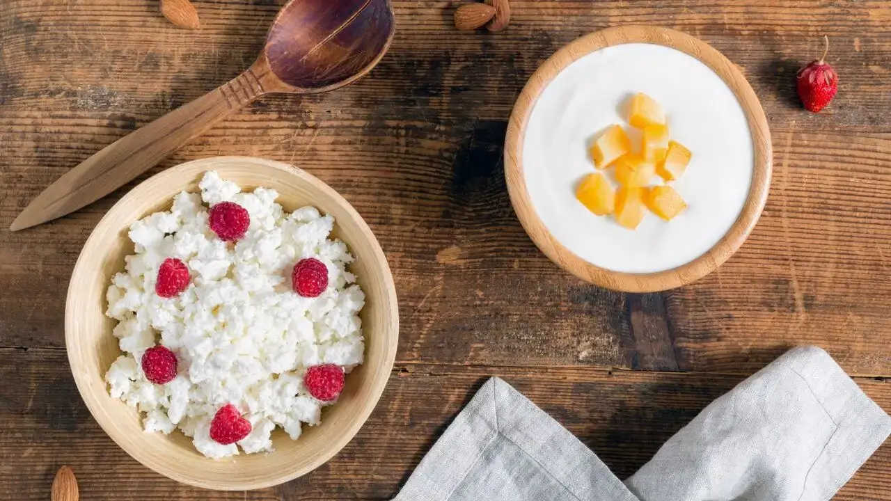 Яйця та сир названі серед найкращих білкових продуктів на сніданок