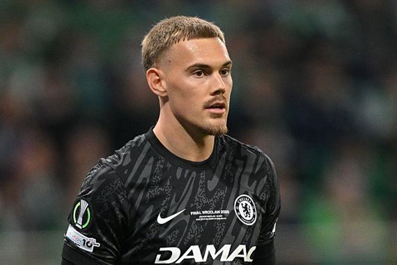 Йоргенсен може піти в оренду взимку через брак ігрового часу в Челсі