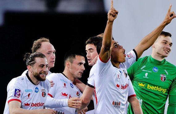 Верес обіграв та випередив Оболонь