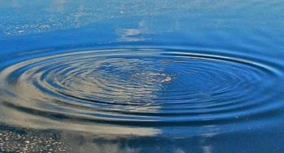 Пізно ввечері під час купання у київському озері втопилася дитина