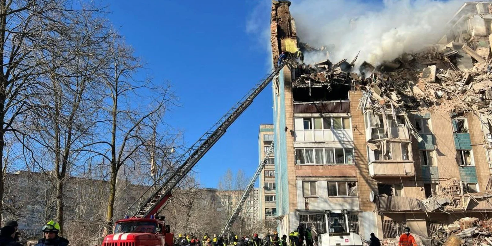 «Повыскакивали через окно». Жители Тернополя рассказали о жестокой атаке 19 ноября