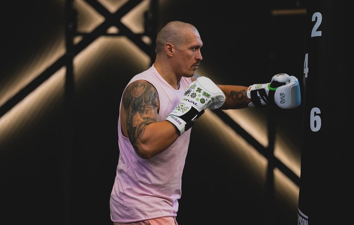 Промоутер ДіБелла: Я люблю Усика, але мені зовсім наплювати на цей боксерський поєдинок