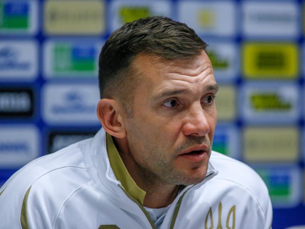 Шевченко розповів, коли вирішить долю Реброва: Не знімає відповідальності