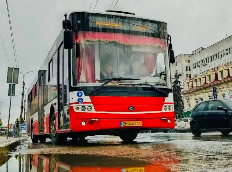 У Сумах із 14 березня змінюється графіки руху кількох комунальних автобусів