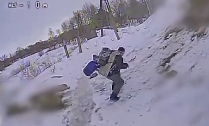 Нищення логістики та спостереження: оператори дронів ДПСУ ліквідували групу окупантів на Сумському напрямку (ВІДЕО)