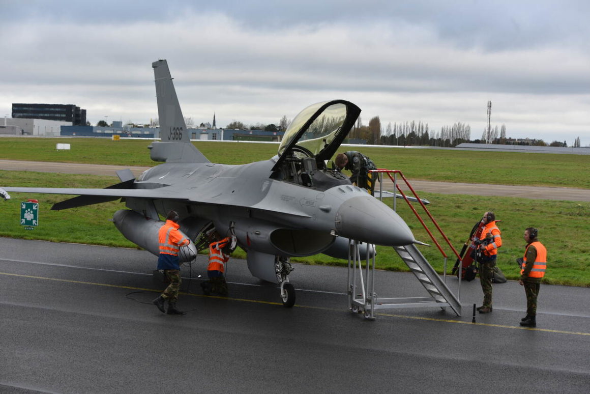 Данія готує для новий пакет військової допомоги. До нього увійдуть елементи для використання F-16 і не тільки