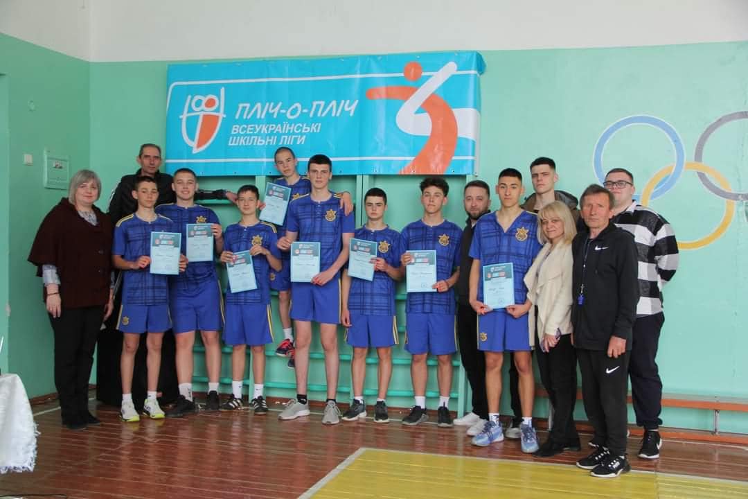 Микулинецький ОЗЗСО перемогли у вибіркових змаганнях з волейболу в рамках III етапу проєкту «Пліч-о-пліч Всеукраїнські шкільні ліги»
