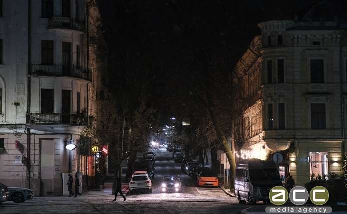 У Чернівцях світлофори під'єднують до резервного живлення