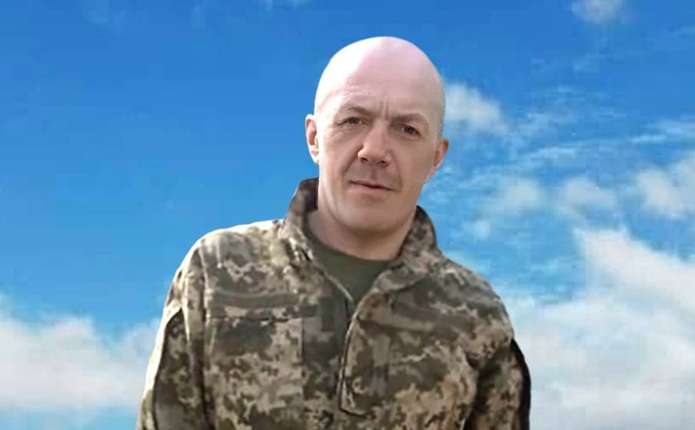 Загинув, виконуючи бойове завдання в Донецькій області: у Чернівцях попрощаються з Героєм