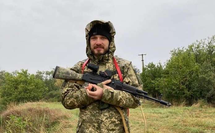 Загинув, врятувавши трьох поранених побратимів: історія військового з Чернівців