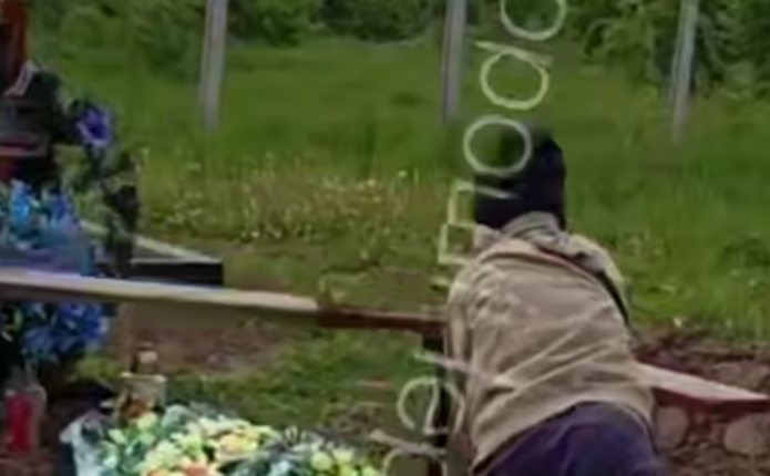 Міська рада Кіцманя відреагувала на резонансний випадок на цвинтарі села Суховерхів