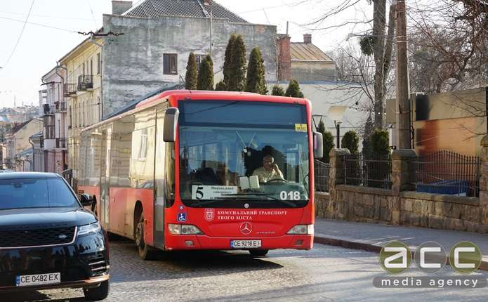 Збільшити відсоток бронювання працівників ЧТУ: міськрада Чернівців звернеться до Уряду