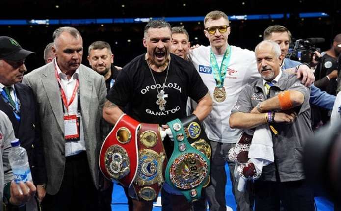Олександр Усик більше не чемпіон світу: причина